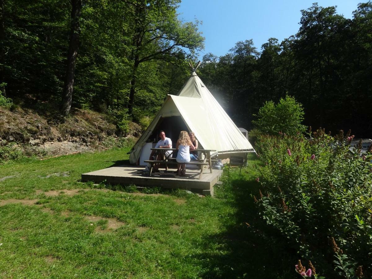 Camping Le Canada-Insolite Chiny Pokoj fotografie